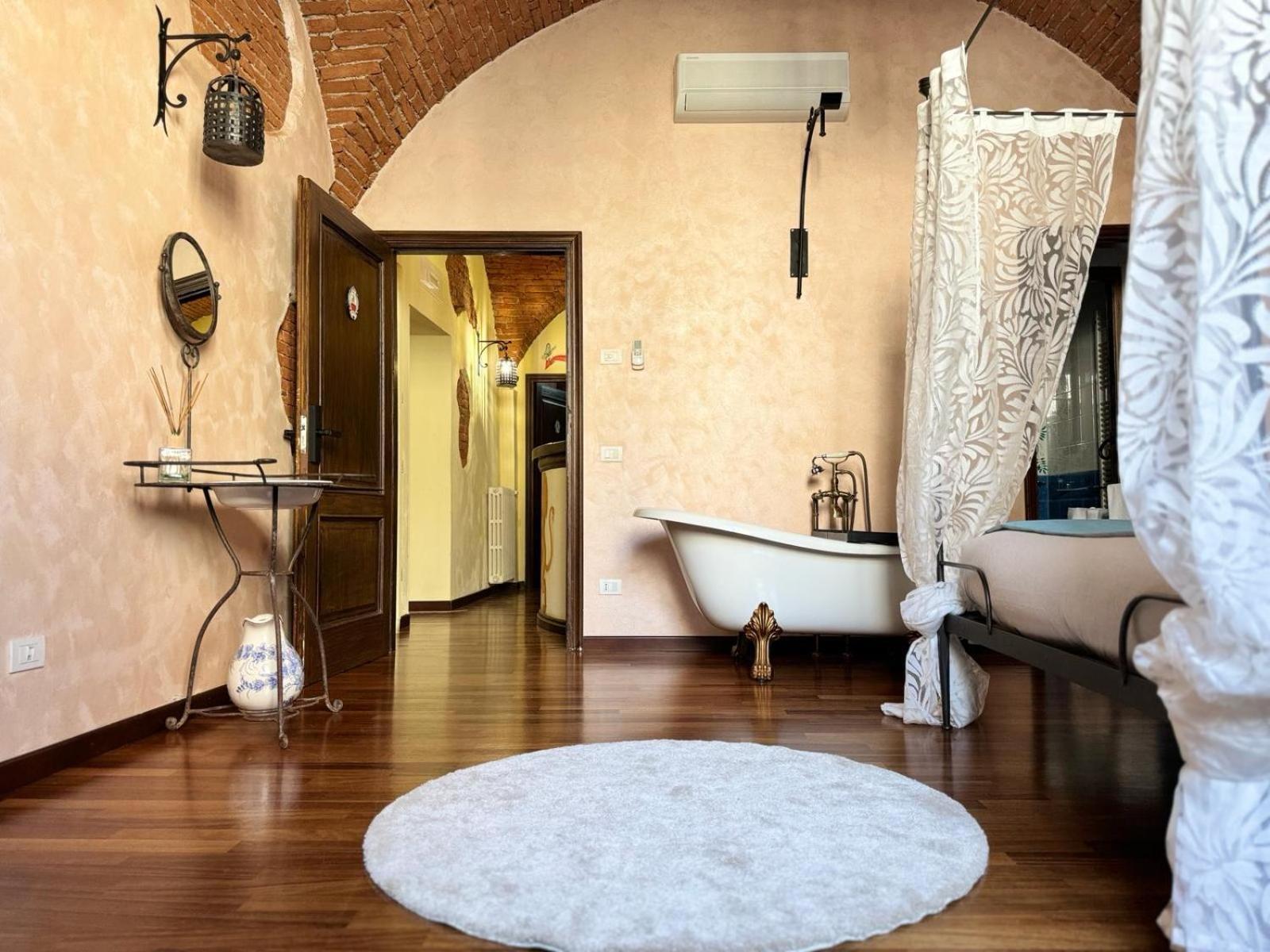 Luxury Corte Dei Nobili Lucca Eksteriør bilde